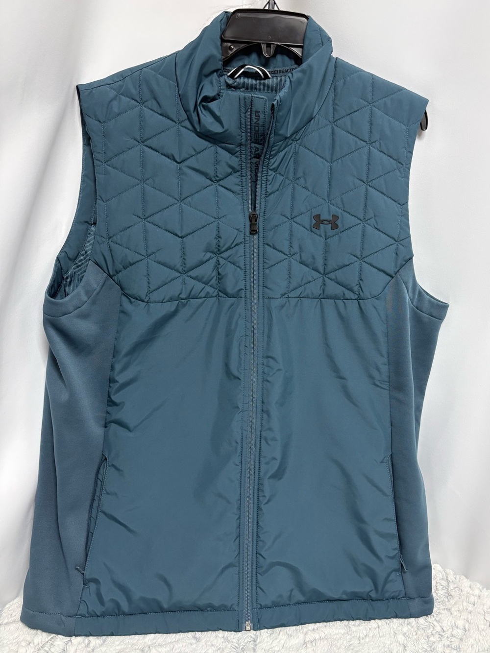 Under Armour Teal Quilted Sleeveless Vest Mens XL cold gear